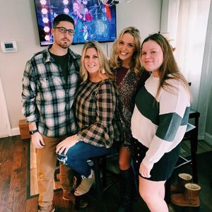 Meet your Posher, Jade